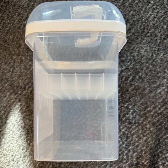 Ohuhu alcohol marker plastic locking storage case holds 48 thin markers w/handle - Picture 2 of 9